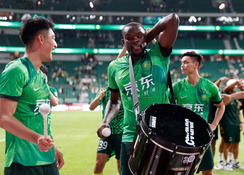 汤加队在洲际锦标赛中发挥出彩