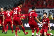 星空体育-上港豪取冠军气势，夺回榜首强势领跑
